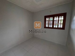Casa no Condomínio Icaraí 2 com 3 quartos sendo 1 suíte e área gourmet com churrasqueira