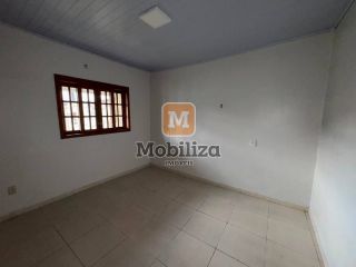 Casa no Condomínio Icaraí 2 com 3 quartos sendo 1 suíte e área gourmet com churrasqueira