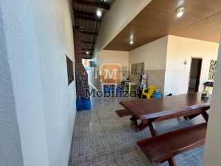 Casa ampla com 3 quartos sendo 1 suíte e terreno de 900m² no bairro Igarapé