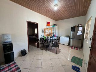 Casa ampla com 3 quartos sendo 1 suíte e terreno de 900m² no bairro Igarapé