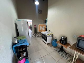 Casa ampliada com 4 dormitórios sendo 2 suítes e quintal espaçoso no condomínio San Matheus