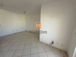 Apartamento andar alto com 3 dormitórios sendo 1 suíte no Condomínio Pinhais 1