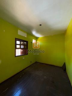 Exclusividade - Sobrado com piscina, quintal amplo e 3 quartos sendo 1 suíte no bairro Agenor de Carvalho