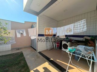 Exclusividade - casa ampla com 3 quartos sendo 2 suítes e área gourmet completa - Esperança da Comunidade