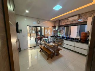 Exclusividade - casa ampla com 3 quartos sendo 2 suítes e área gourmet completa - Esperança da Comunidade
