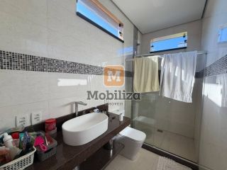 Exclusividade - casa ampla com 3 quartos sendo 2 suítes e área gourmet completa - Esperança da Comunidade