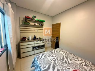 Exclusividade - casa ampla com 3 quartos sendo 2 suítes e área gourmet completa - Esperança da Comunidade