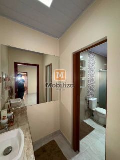 Casa com 4 dormitórios sendo 1 suíte e piscina privativa no bairro Flodoaldo Pontes Pinto