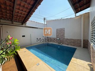 Casa com 4 dormitórios sendo 1 suíte e piscina privativa no bairro Flodoaldo Pontes Pinto