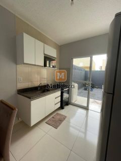 Casa com 2 dormitórios e quintal com ampliação no Condomínio Cancún 1