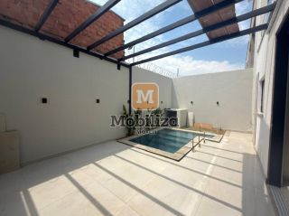 Sobrado sofisticado e de alto padrão com 4 dormitórios sendo 3 suítes, piscina e churrasqueira no Lagunas Residencial Club