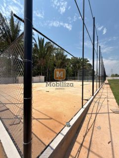 Sobrado sofisticado e de alto padrão com 4 dormitórios sendo 3 suítes, piscina e churrasqueira no Lagunas Residencial Club