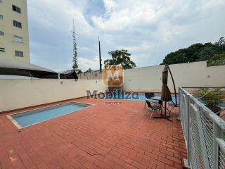 Apartamento andar alto com 2 dormitórios e sala com sacada no Condomínio Araucária 1