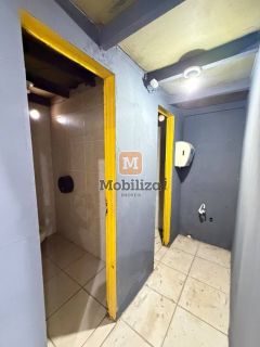 Galpão comercial recém reformado em excelente localização na Avenida Calama com 300m²