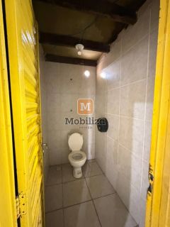Galpão comercial recém reformado em excelente localização na Avenida Calama com 300m²