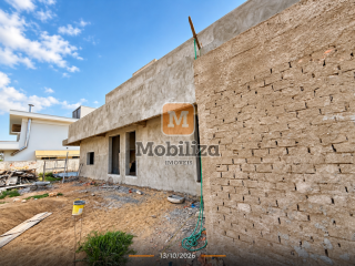 Casa de alto padrão à venda no Condomínio Ecoville com 3 suítes e área de lazer privativa