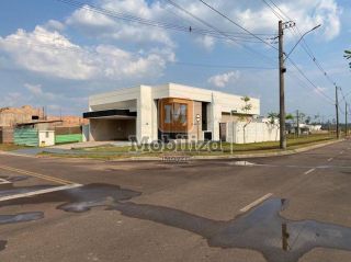 Casa - Condomínio Alphaville - 230m²