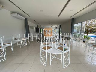 Casa - Condomínio Alphaville - 230m²