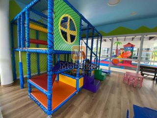 Casa - Condomínio Alphaville - 230m²
