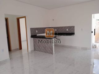 Casa com 2 quartos sendo 1 suíte no Residencial Greenville 68m²