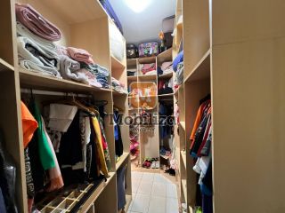 Sobrado - Bairro Flodoaldo Pontes Pinto - 450m²