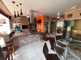 Sobrado - Bairro Flodoaldo Pontes Pinto - 450m²