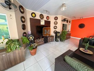 Sobrado - Bairro Flodoaldo Pontes Pinto - 450m²