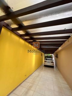 Sobrado - Bairro Flodoaldo Pontes Pinto - 450m²