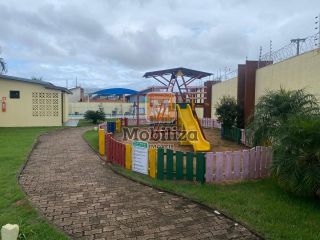 Casa - Condomínio Lagoa Azul Topázio - 52m²
