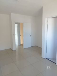 Casa Para Vender no bairro Maraponga em Fortaleza