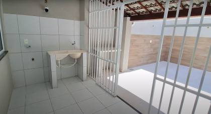 Casa Para Vender com 4 quartos 4 suítes no bairro Mondubim em Fortaleza