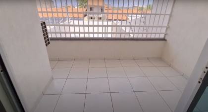 Casa Para Vender com 4 quartos 4 suítes no bairro Mondubim em Fortaleza