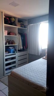 Apartamento Para Vender, Porteira Fechada, com 3 quartos  no bairro Serrinha em Fortaleza
