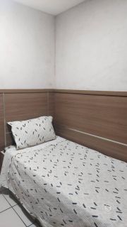 Apartamento Para Vender, Porteira Fechada, com 3 quartos  no bairro Serrinha em Fortaleza