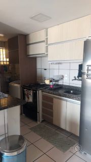 Apartamento Para Vender, Porteira Fechada, com 3 quartos  no bairro Serrinha em Fortaleza