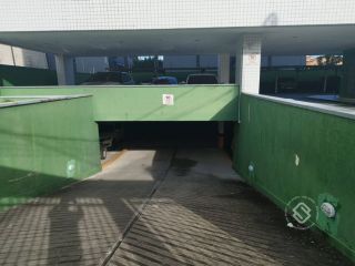Apartamento Para Vender, Porteira Fechada, com 3 quartos  no bairro Serrinha em Fortaleza