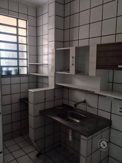Apartamento Para Vender com 2 quartos no bairro Cidade dos Funcionários em Fortaleza