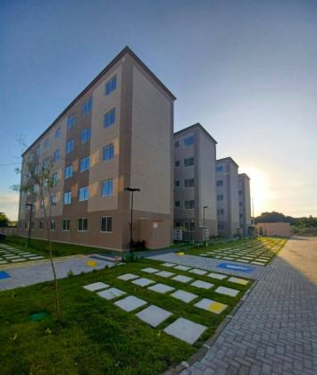 Apartamento Para Vender com 2 quartos no bairro Cajazeiras em Fortaleza