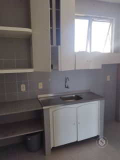 Apartamento Para Vender com 4 quartos 1 suítes no bairro Praia do Futuro em Fortaleza