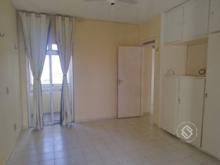 Apartamento Para Vender com 4 quartos 1 suítes no bairro Praia do Futuro em Fortaleza