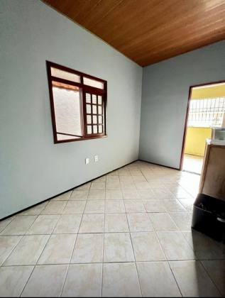 Casa Para Vender com 4 quartos 4 suítes Lot.Célio Gurgel- Mudubim