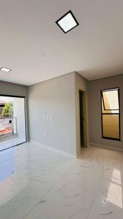 Casa de Condomínio Para Vender com 4 quartos 3 suítes no bairro Maraponga