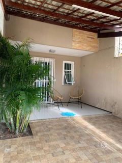 Casa Duplex  com 3 quartos 2 suítes no bairro São Bento em Fortaleza