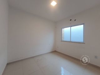 Casa Para Vender com 3 quartos 1 suítes no bairro Potira em Caucaia