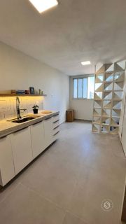 Apartamento Para Vender com 3 quartos 2 suítes no bairro Papicu em Fortaleza