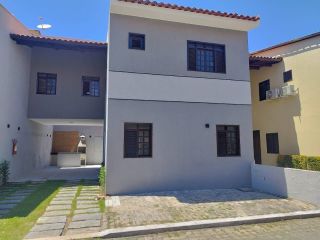Casa Duplex no Residencial Água Fria – 132 m², 4 Suítes e Área Gourmet em Localização Premium
