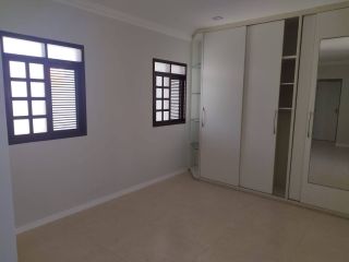Casa Duplex no Residencial Água Fria – 132 m², 4 Suítes e Área Gourmet em Localização Premium