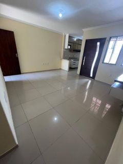 Casa Para Vender com 2 quartos 2 suítes no bairro São Bento em Fortaleza