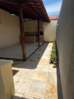 Casa Para Vender com 2 quartos 2 suítes no bairro São Bento em Fortaleza