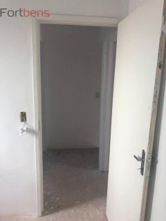 Sobrado Para Vender com 2 quartos no bairro Jardim Silvia em Francisco Morato